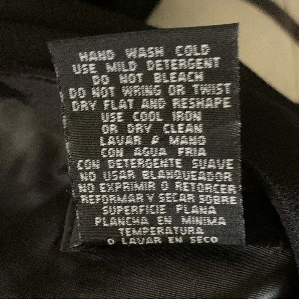 R & K Originals Black Chiffon Dress Sz 12 Short Sleeve Round Neck Sequin Accent - Picture 6 of 12